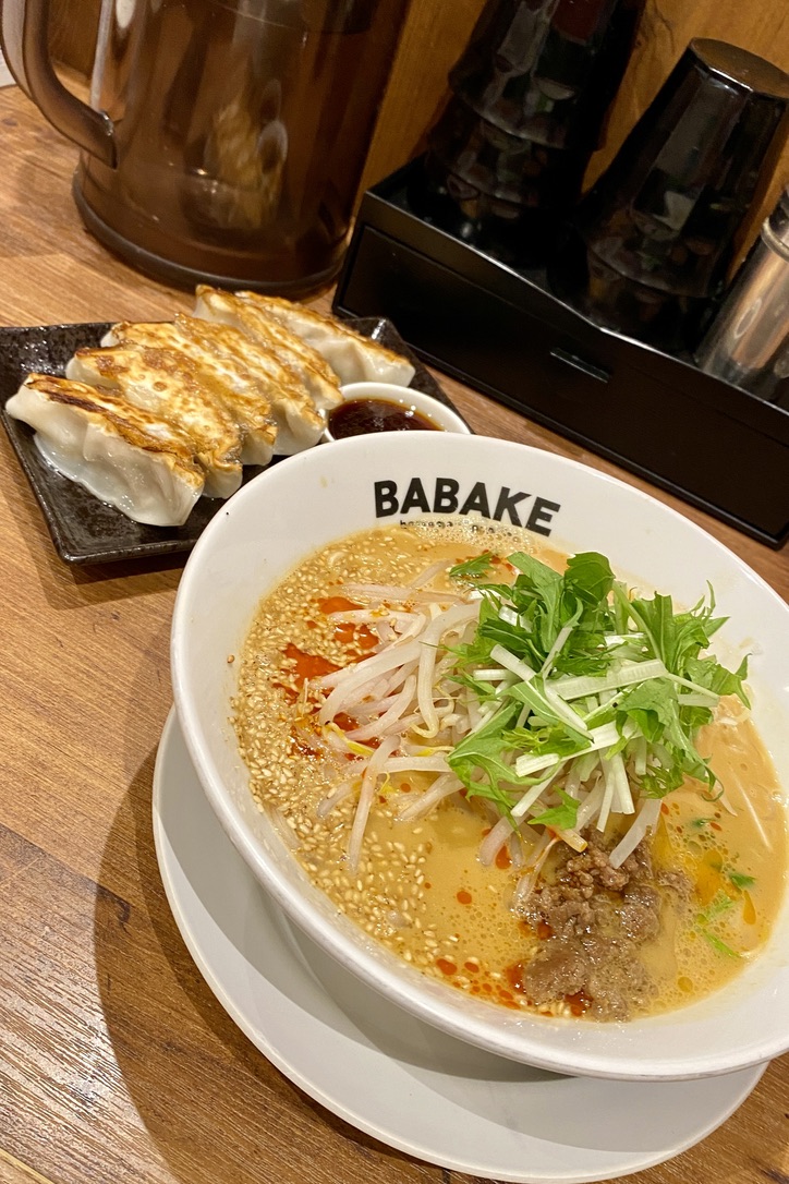 Tananmen mit Gyoza